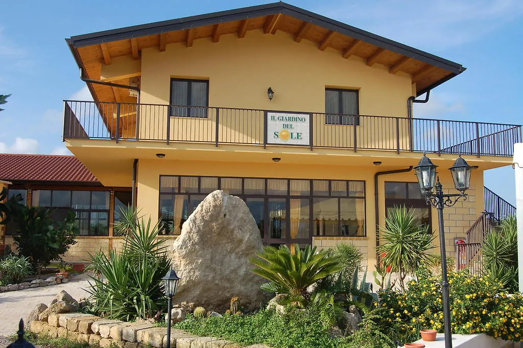 Il Giardino Del Sole Villa Agnone Bagni Italy