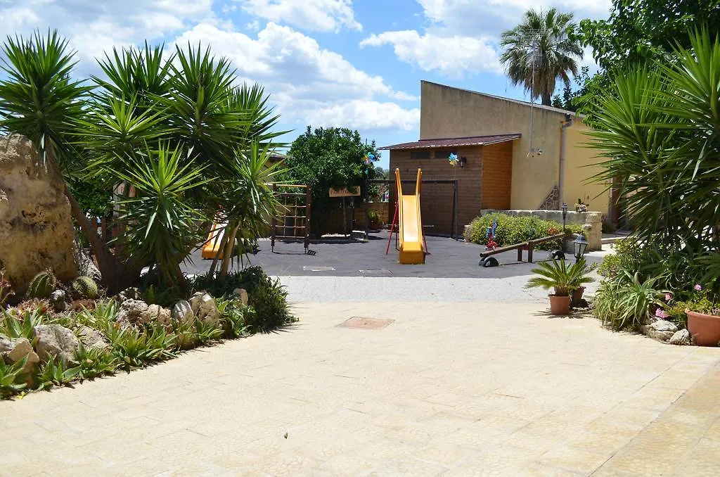 Il Giardino Del Sole Villa Agnone Bagni