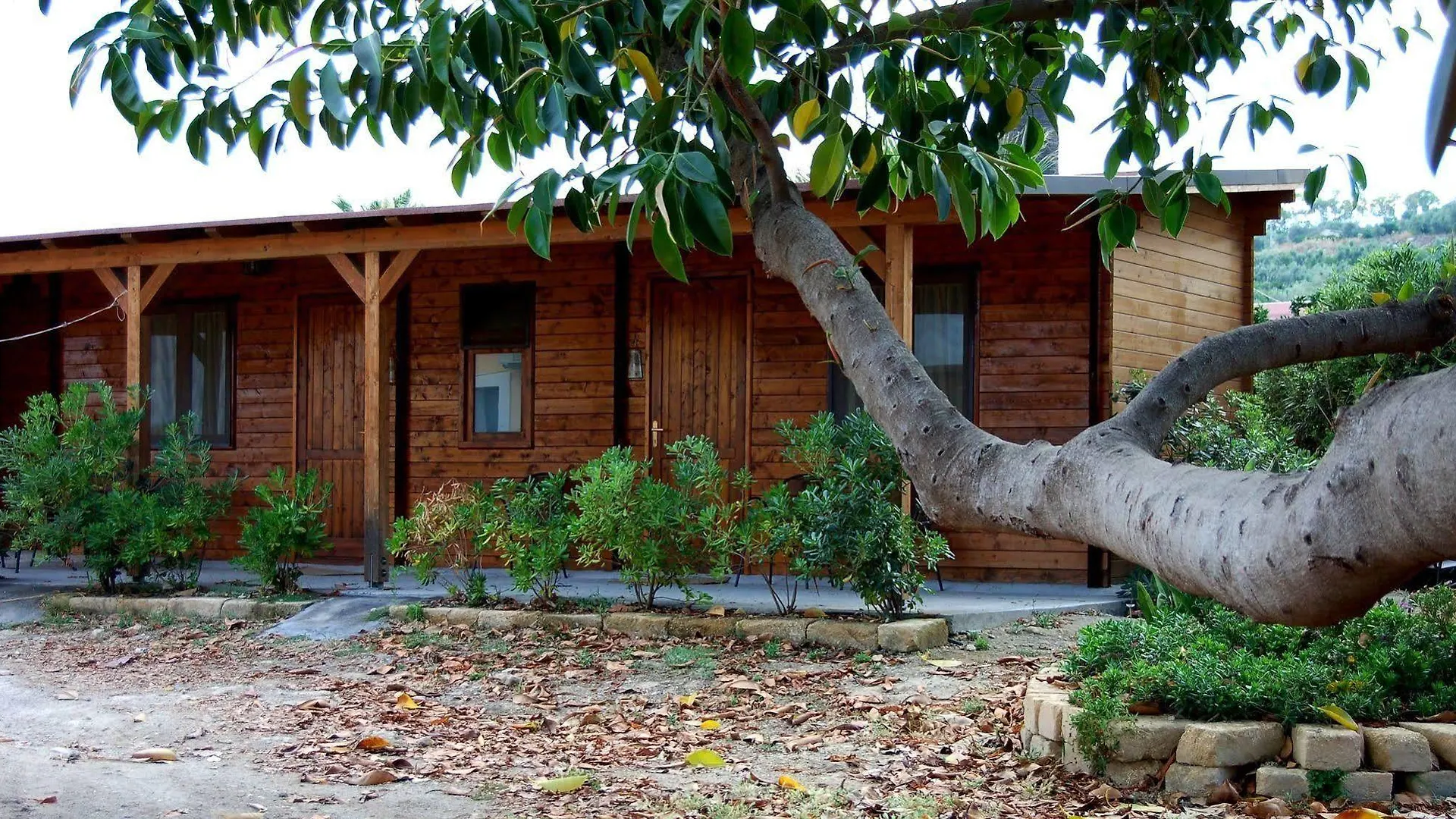 Villa Il Giardino Del Sole à Agnone Bagni Séjour à la ferme