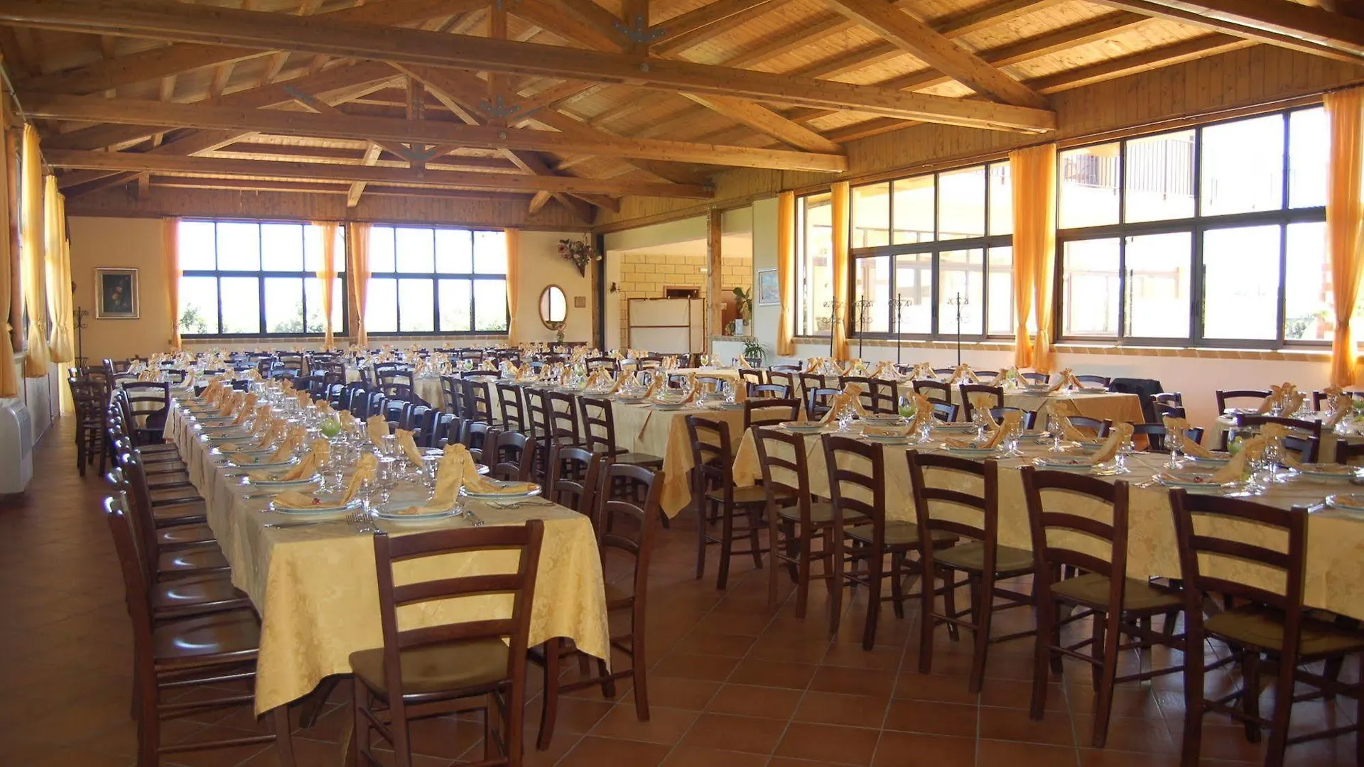 Villa Il Giardino Del Sole Agnone Bagni Italia