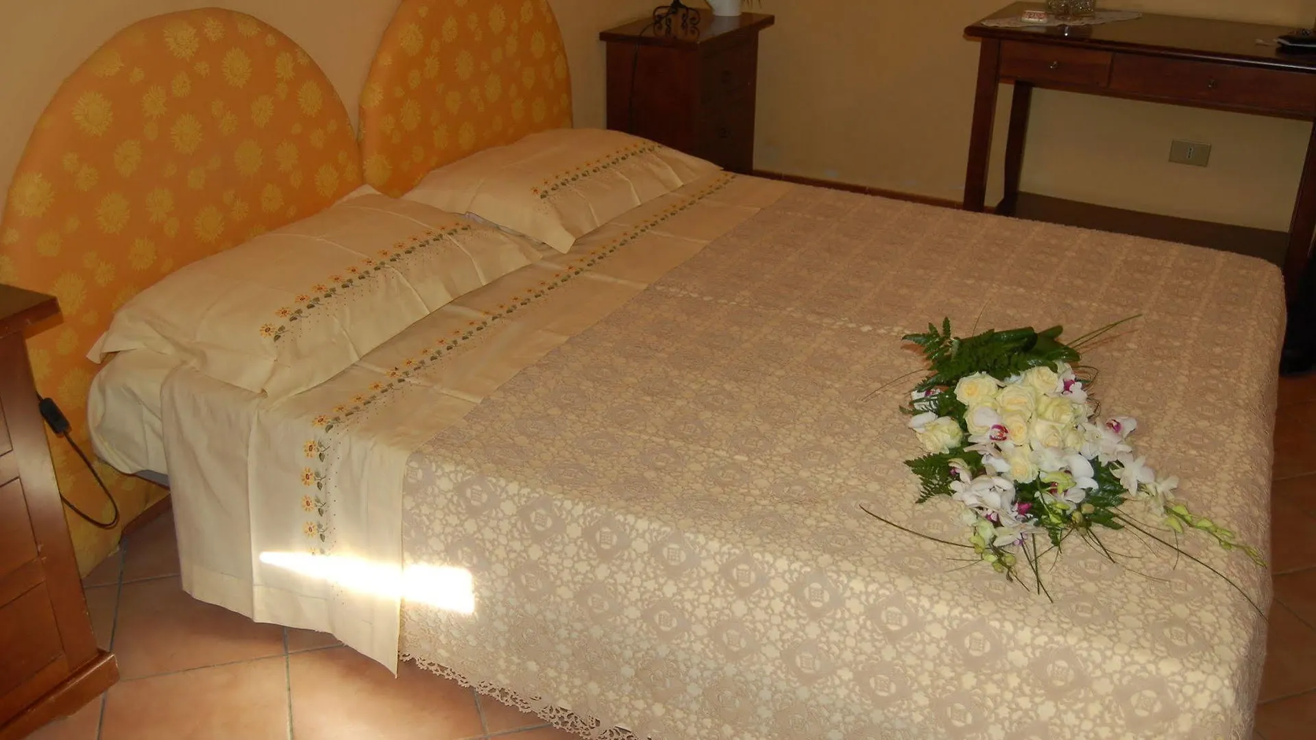 Villa Il Giardino Del Sole Agnone Bagni 0*,  Italia